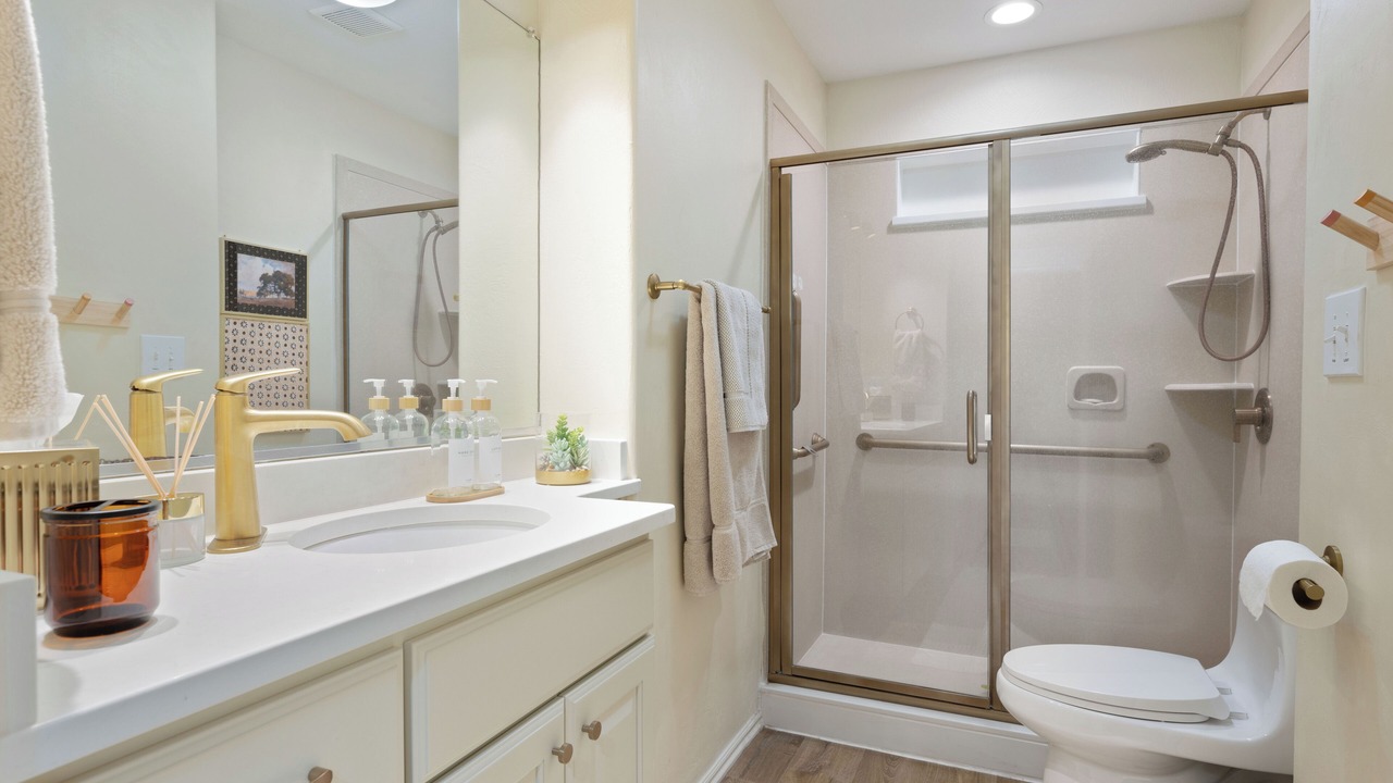 Photo of Bathroom in Ivins