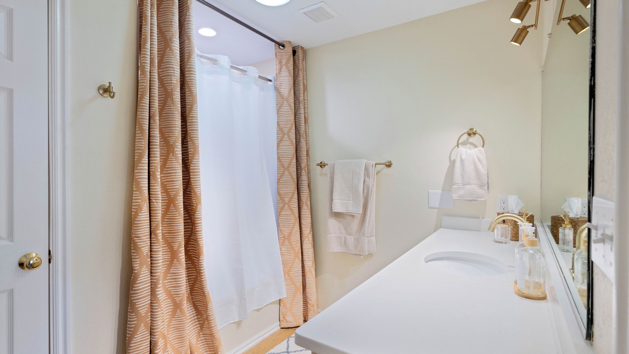 Photo of Bathroom in Ivins