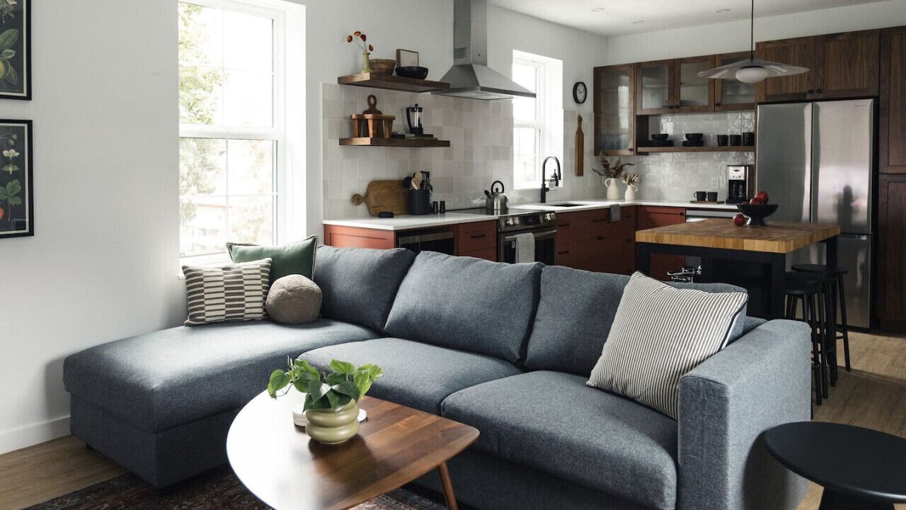 Photo of Livingroom in Kaslo