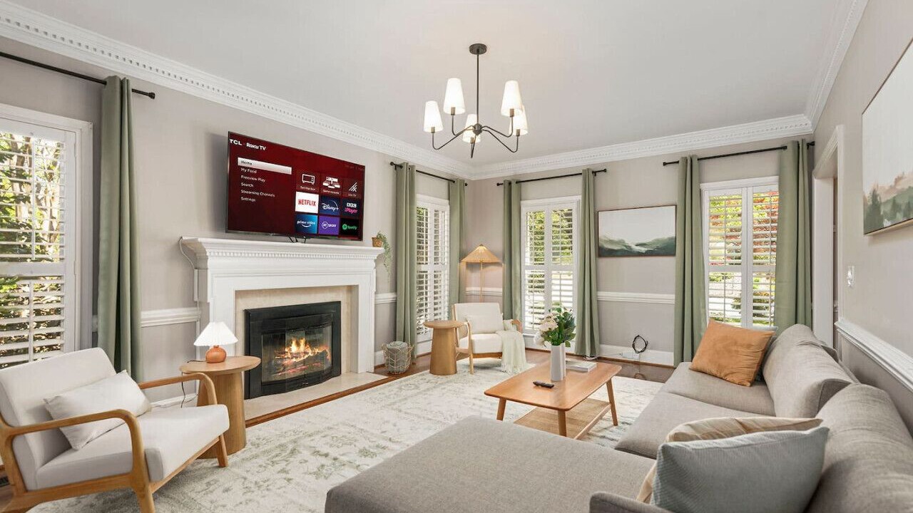 Photo of Livingroom in Greensboro