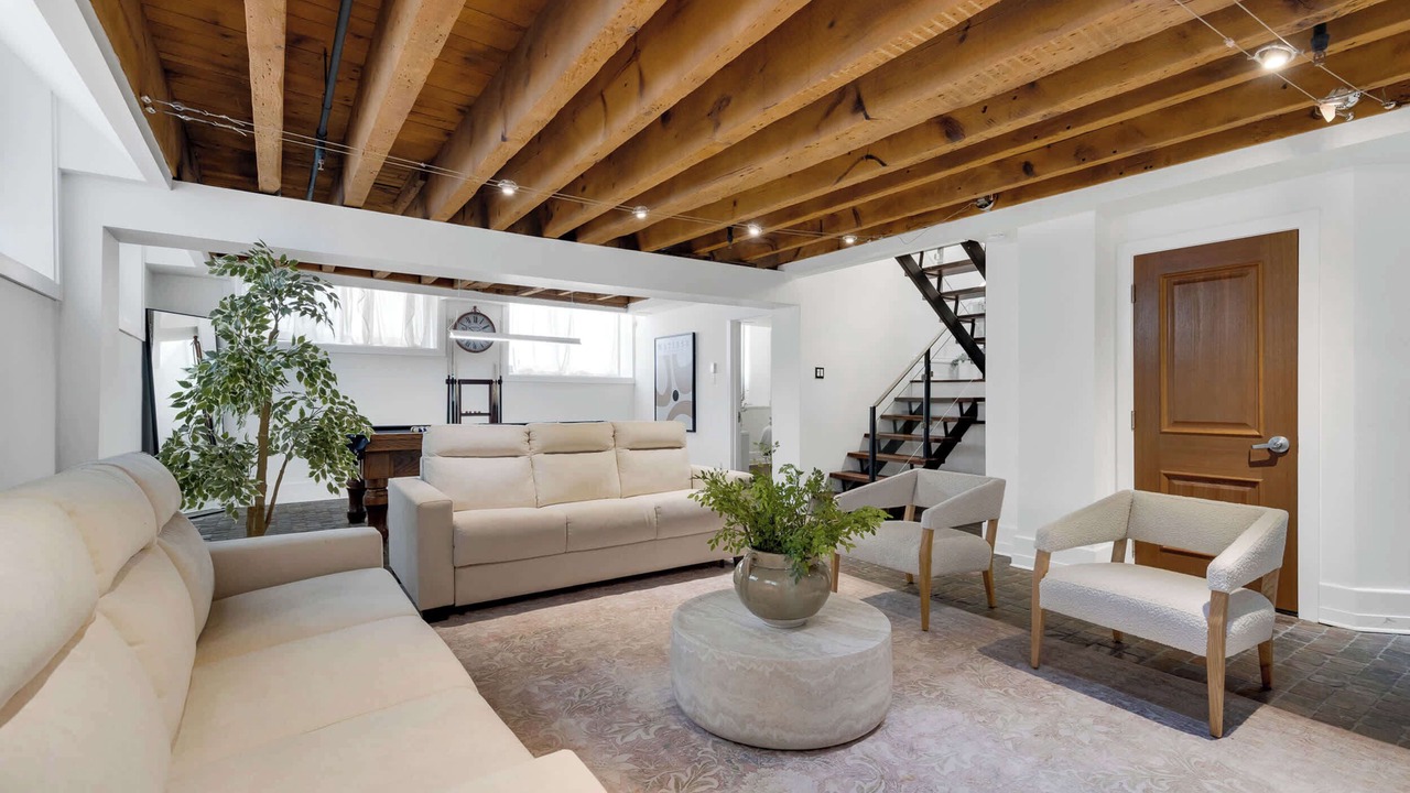 Photo of Livingroom in Old Montreal