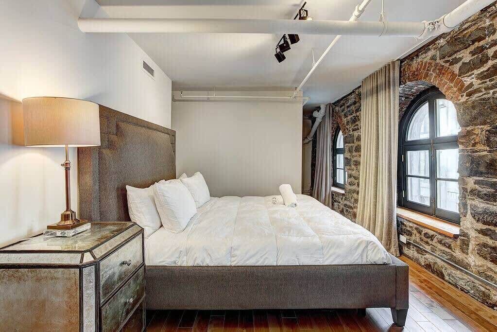Photo of Bedroom in Old Montreal