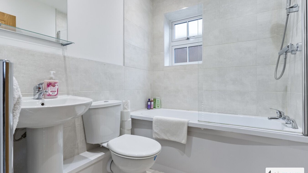 Photo of Bathroom in Leek