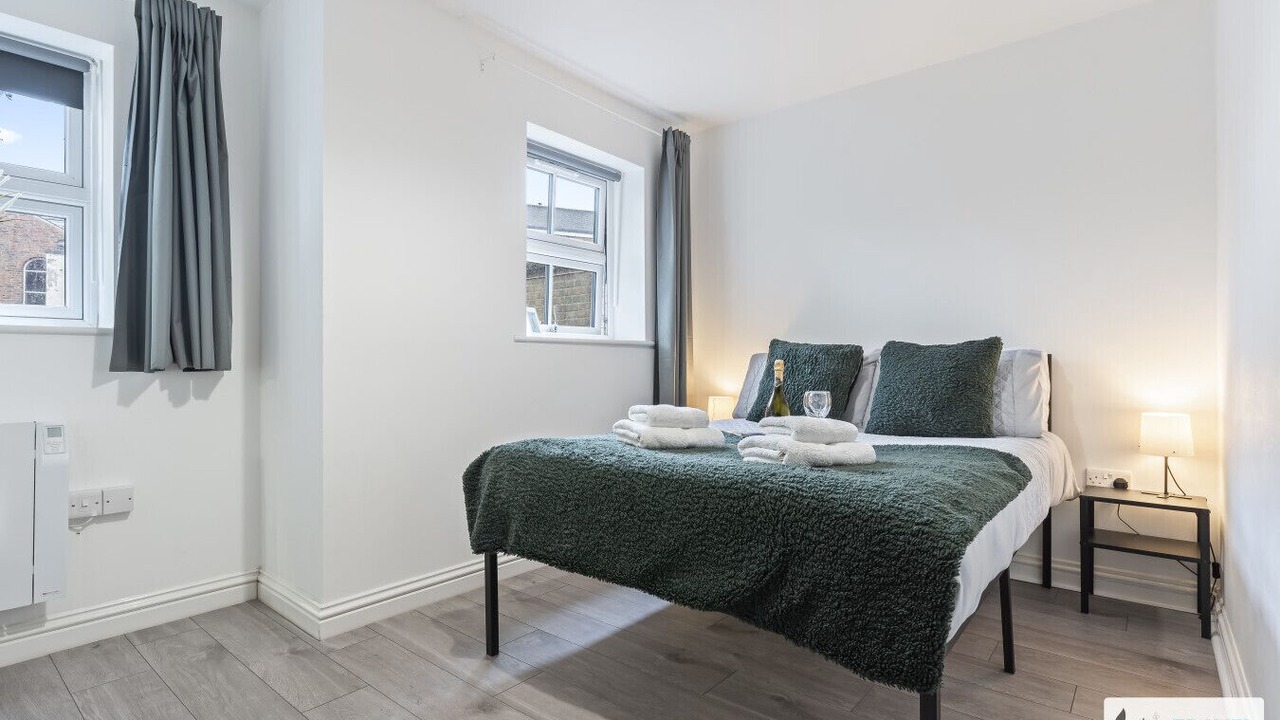 Photo of Bedroom in Leek
