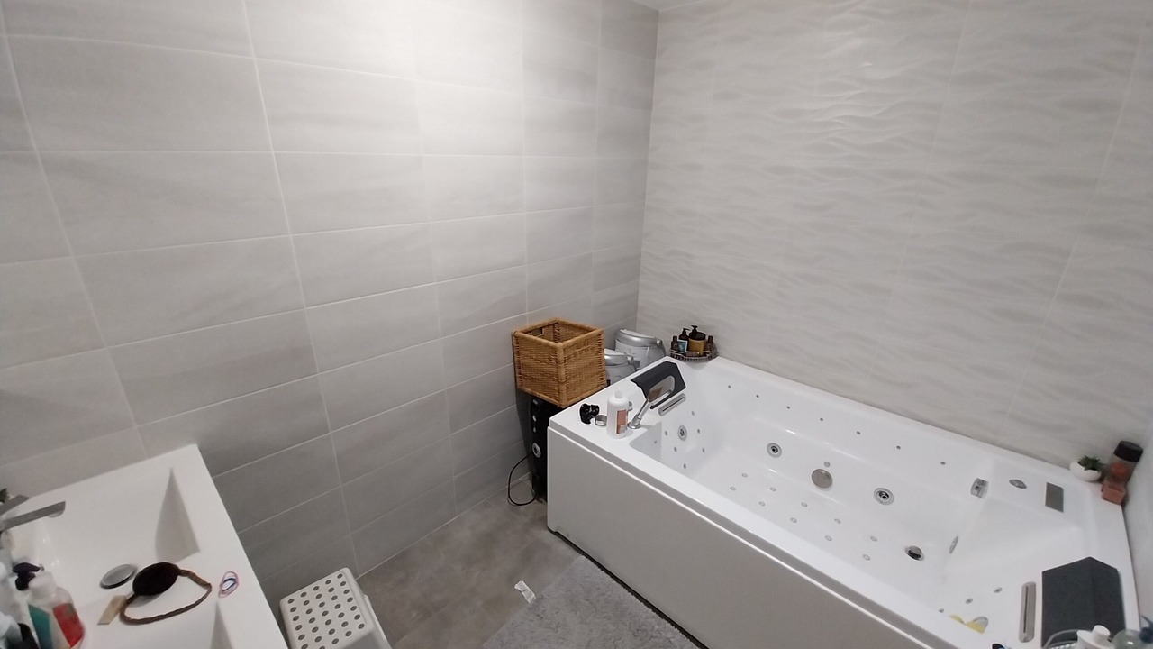 Photo of Bathroom in Montanay