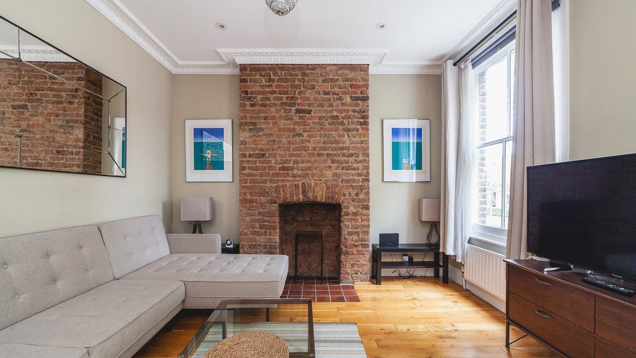 Photo of Livingroom in Ravenscourt Park
