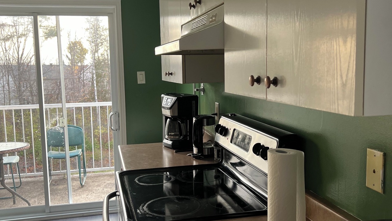 Photo of Kitchen in Aylmer