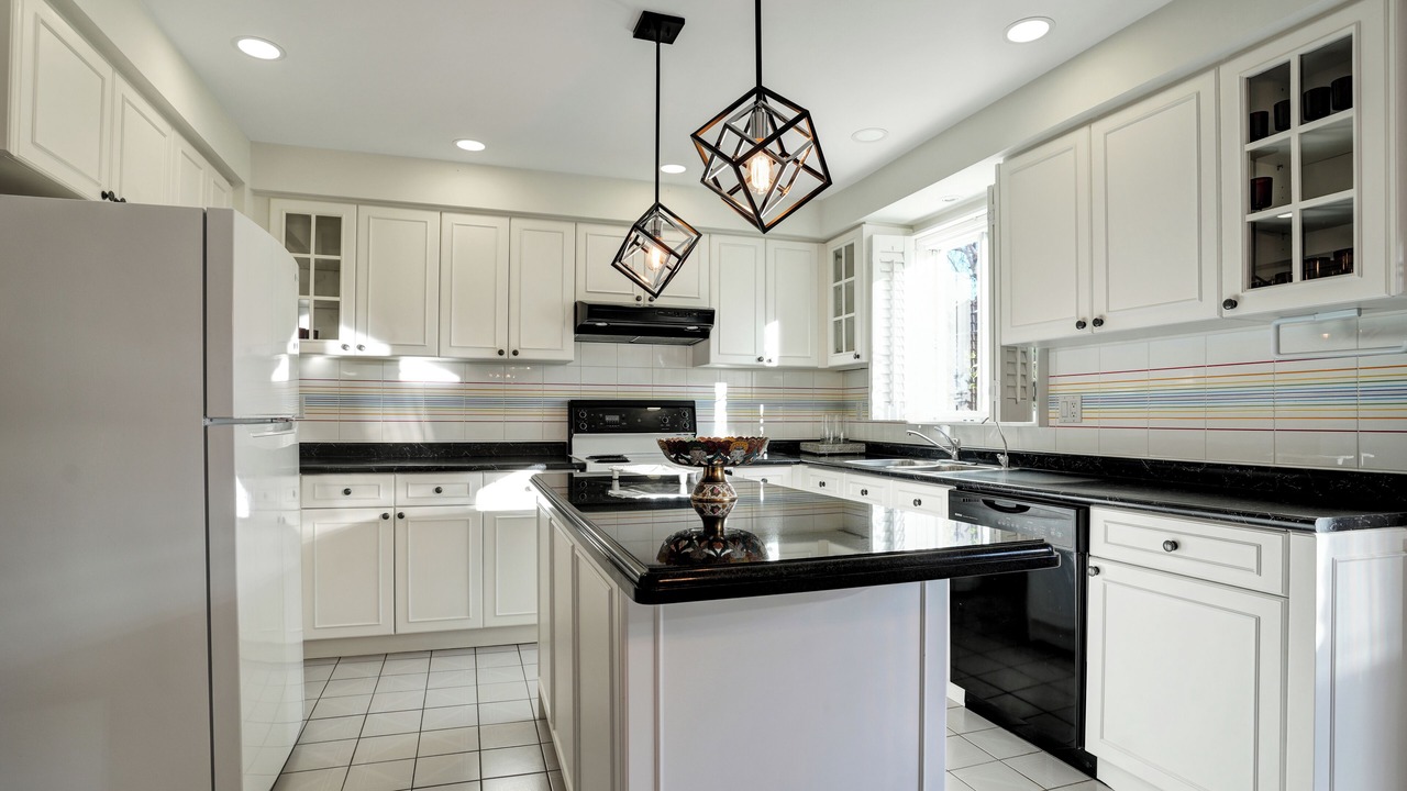 Photo of Kitchen in Thornhill