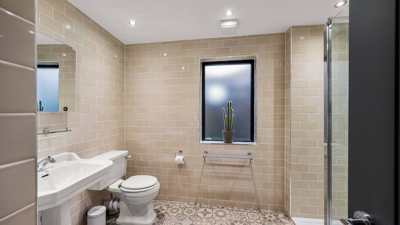 Photo of Bathroom in Glenisla
