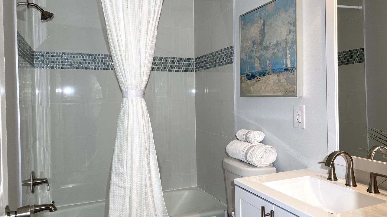 Photo of Bathroom in Gillespie Park
