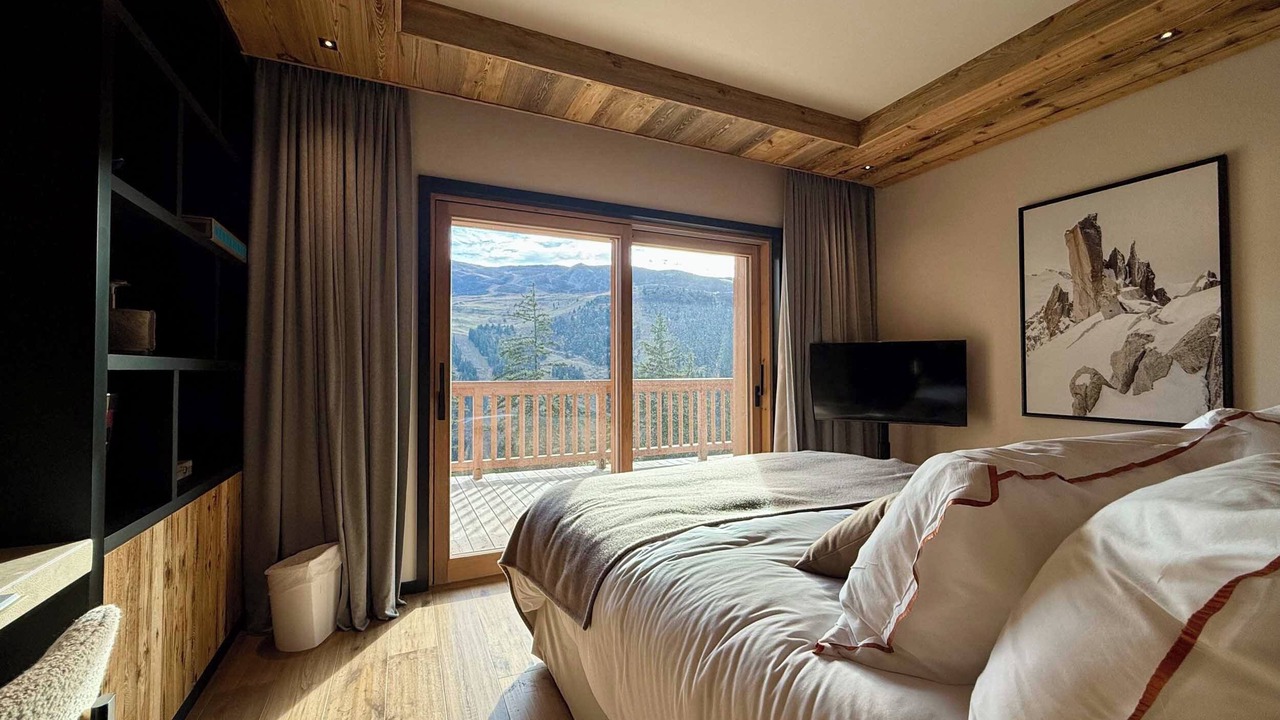 Photo of Bedroom in Meribel