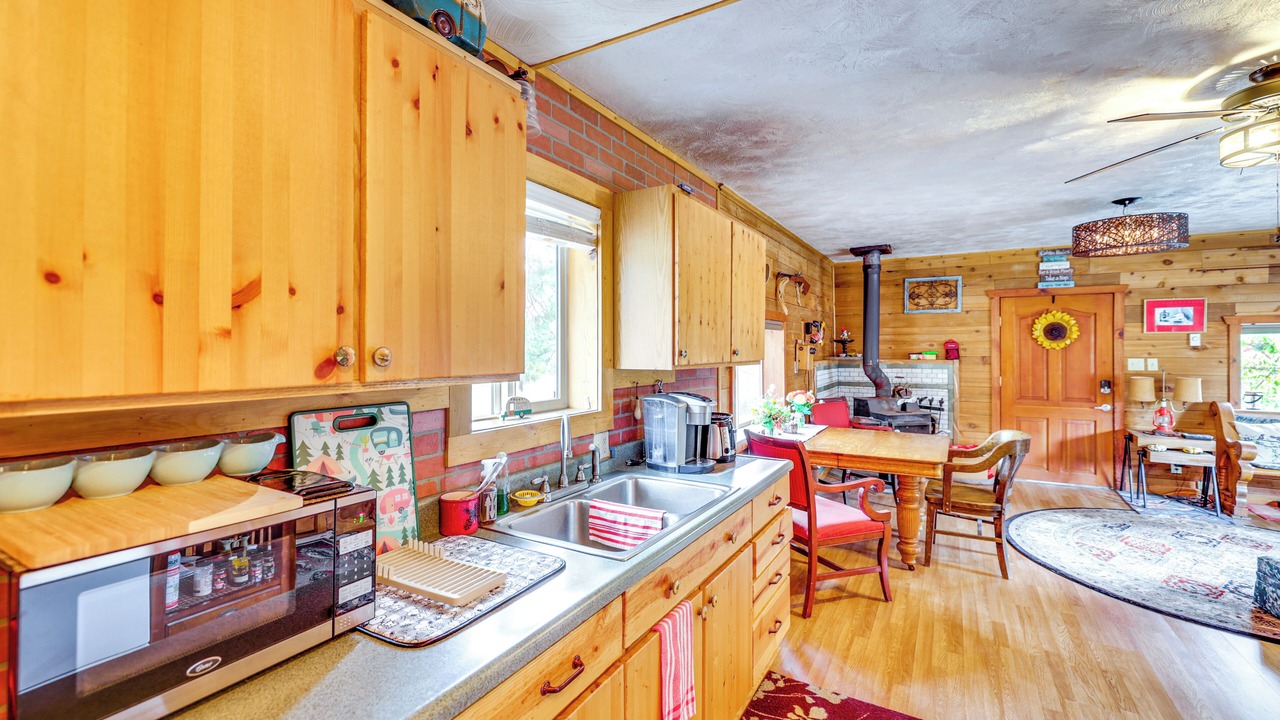 Photo of Kitchen in Pollock