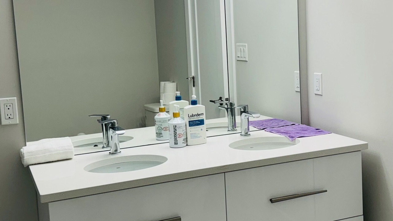 Photo of Bathroom in Middlesex Centre