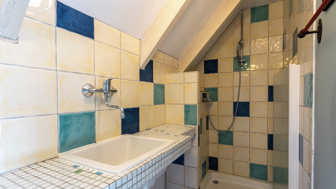 Photo of Bathroom in Prat