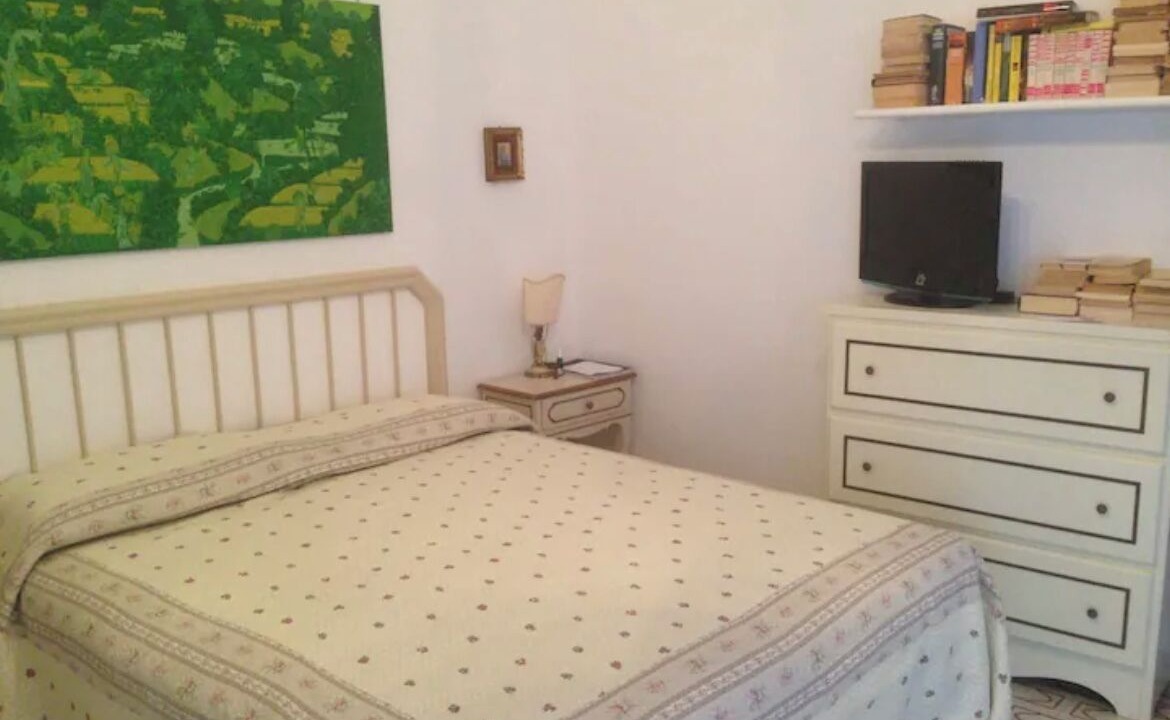 Photo of Bedroom in Campomarino di Maruggio