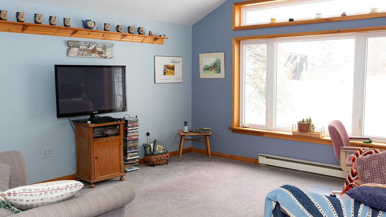 Photo of Livingroom in Newport Landing