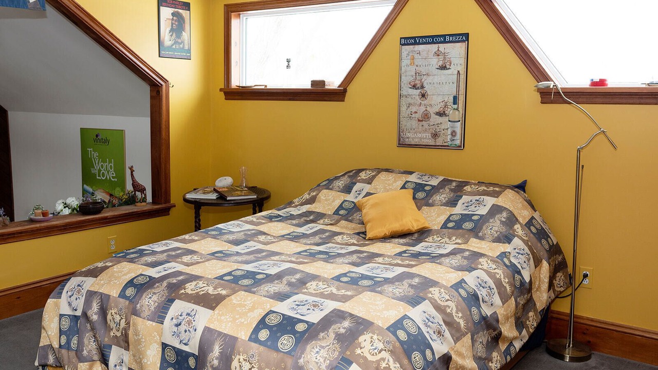 Photo of Bedroom in Newport Landing