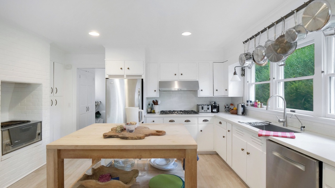 Photo of Kitchen in Village of East Hampton