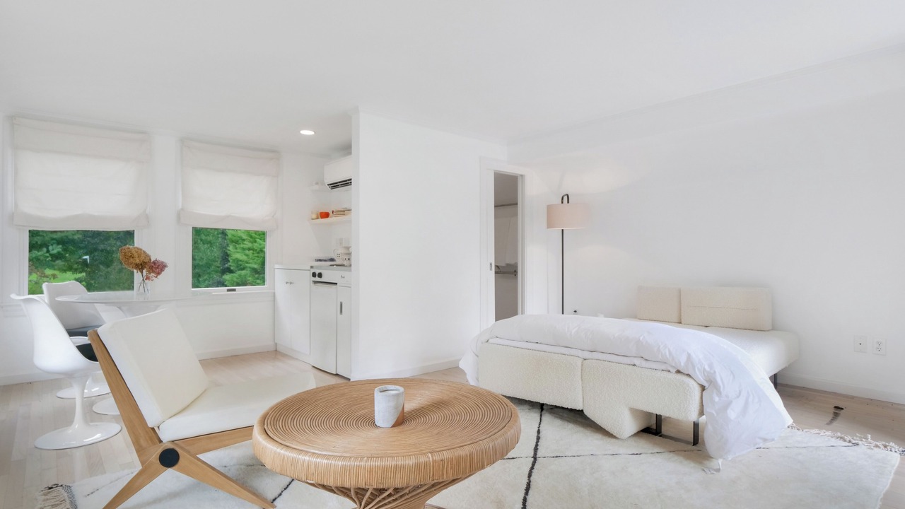 Photo of Bedroom in Village of East Hampton