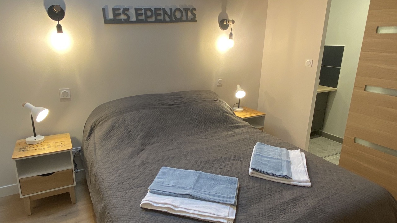 Photo of Bedroom in Pommard