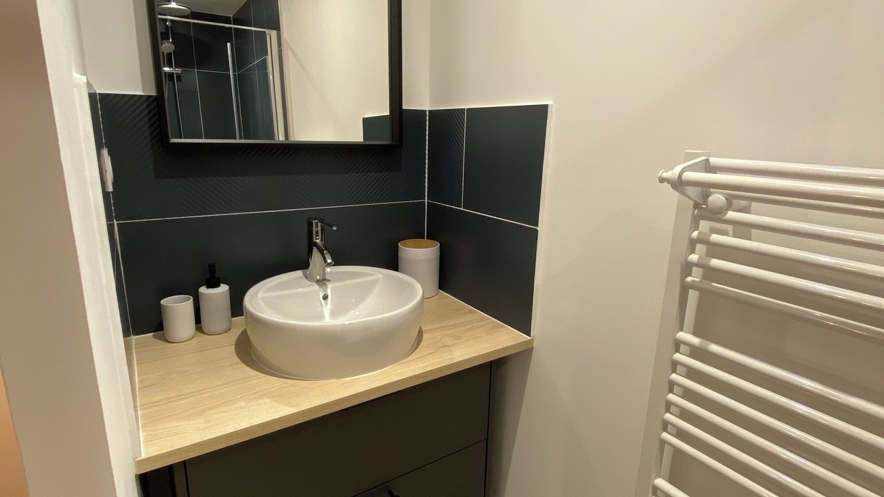 Photo of Bathroom in Pommard