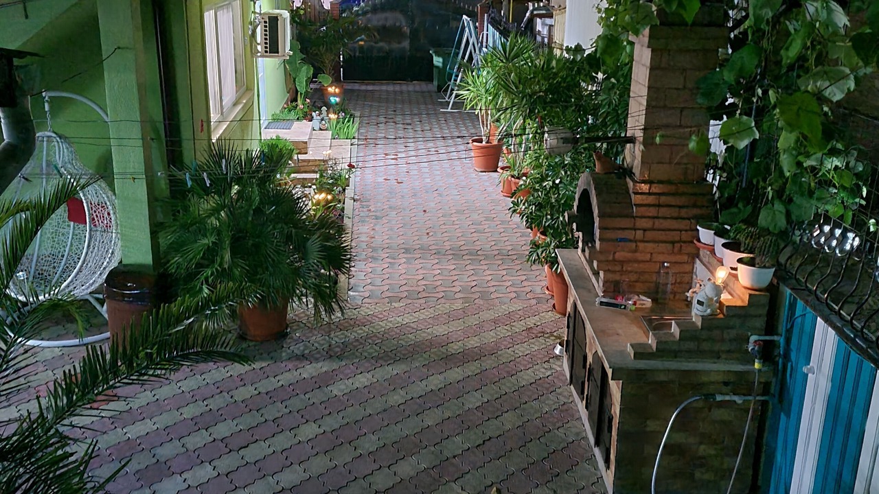 Photo of Patio Balcony in 2 Mai