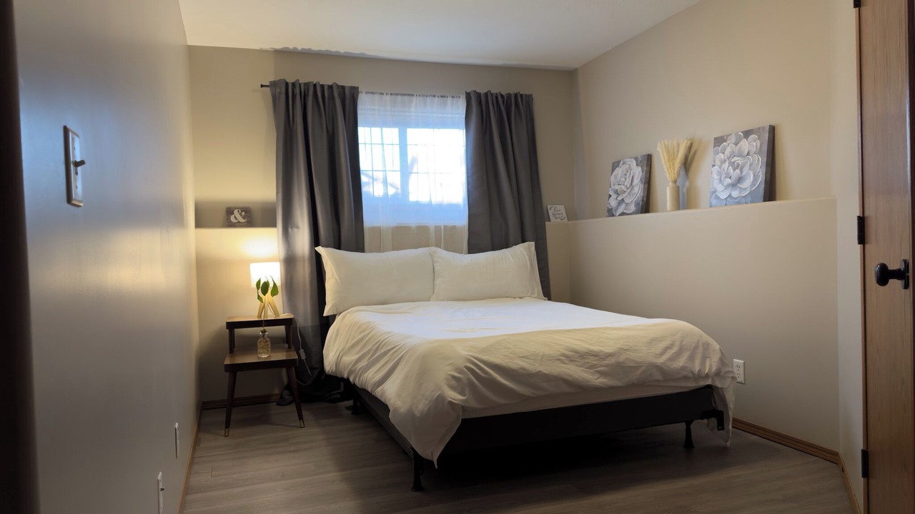 Photo of Bedroom in Red Deer