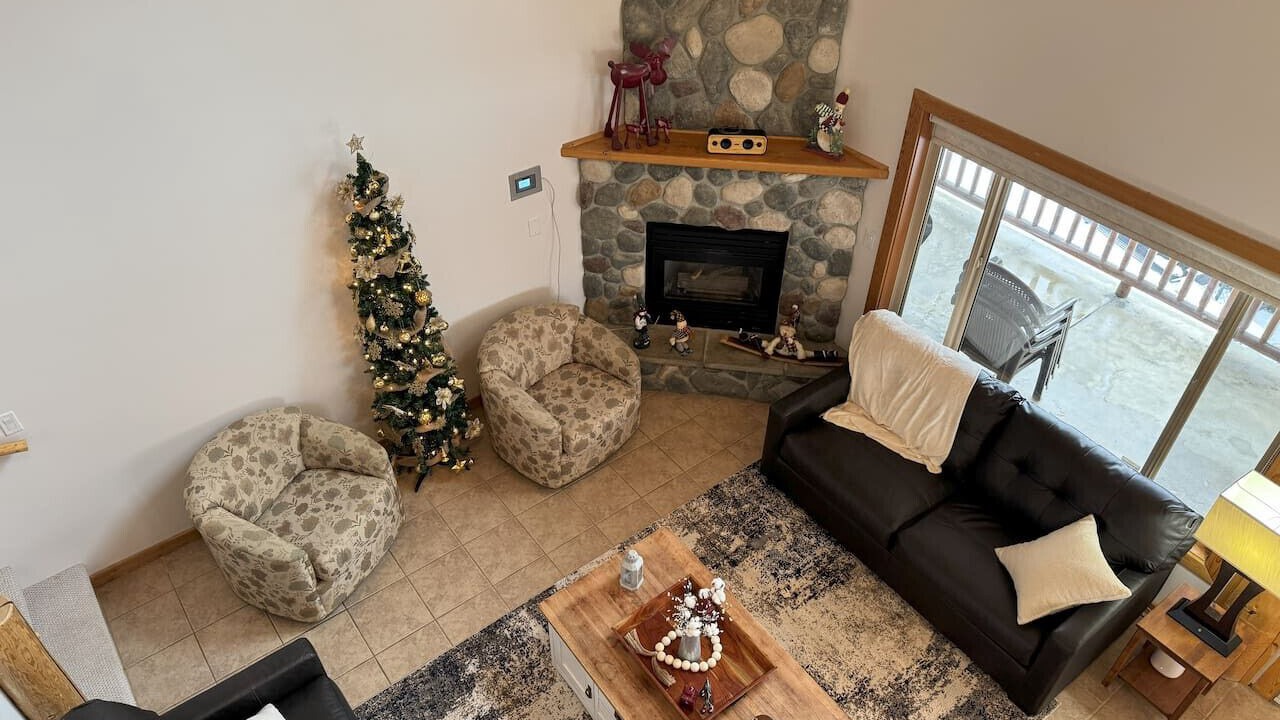 Photo of Livingroom in Okanagan-Similkameen