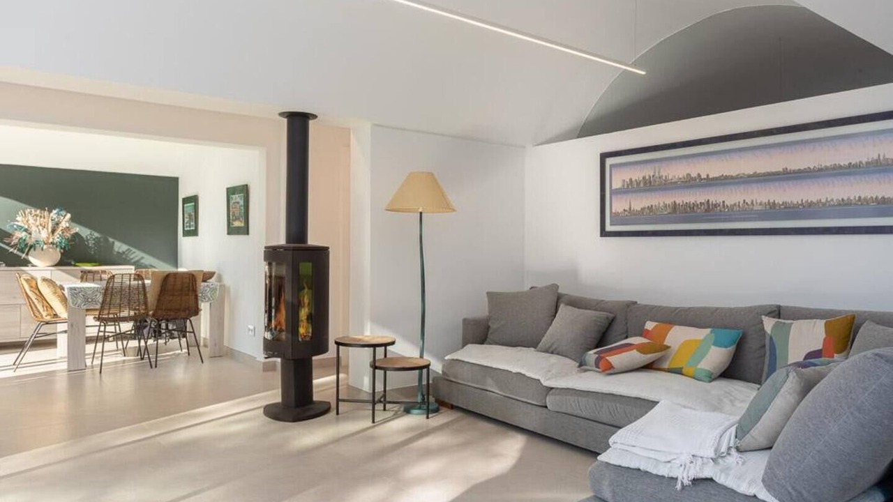 Photo of Livingroom in Tamariu