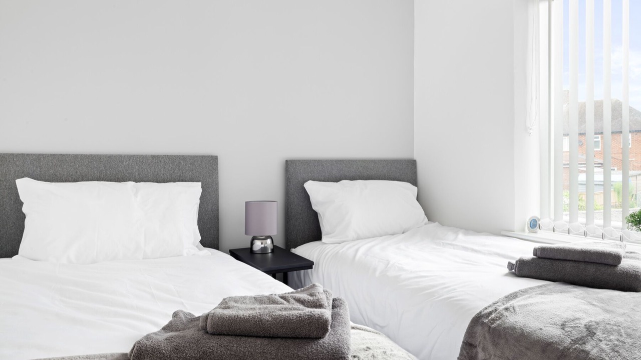 Photo of Bedroom in Bramcote