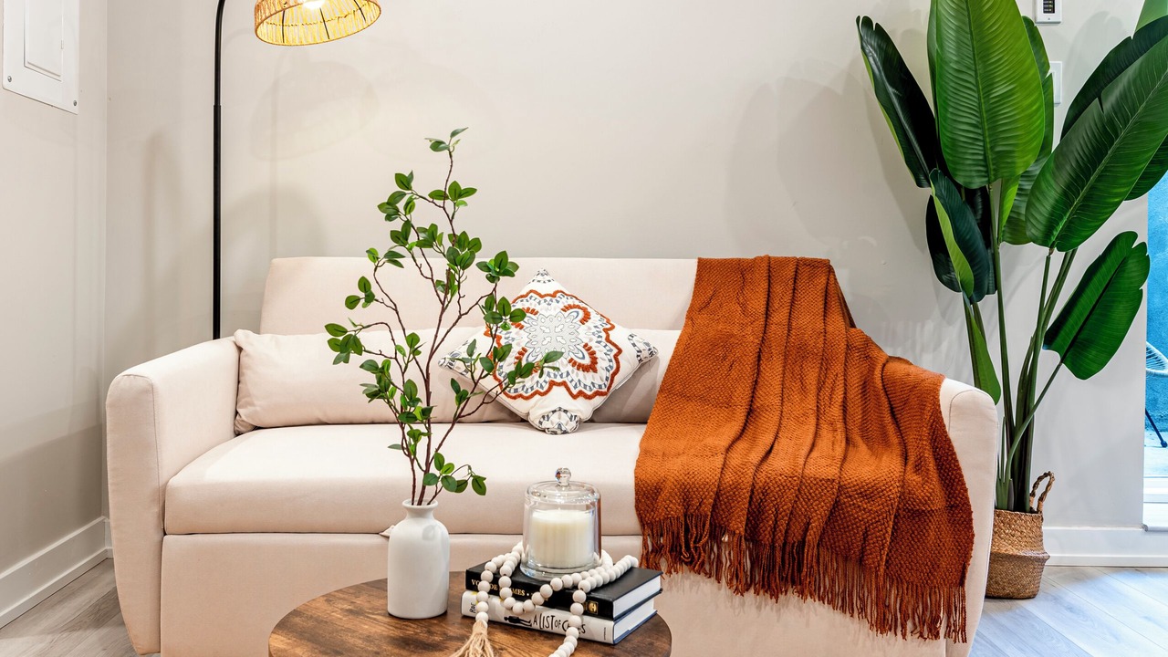 Photo of Livingroom in Westboro
