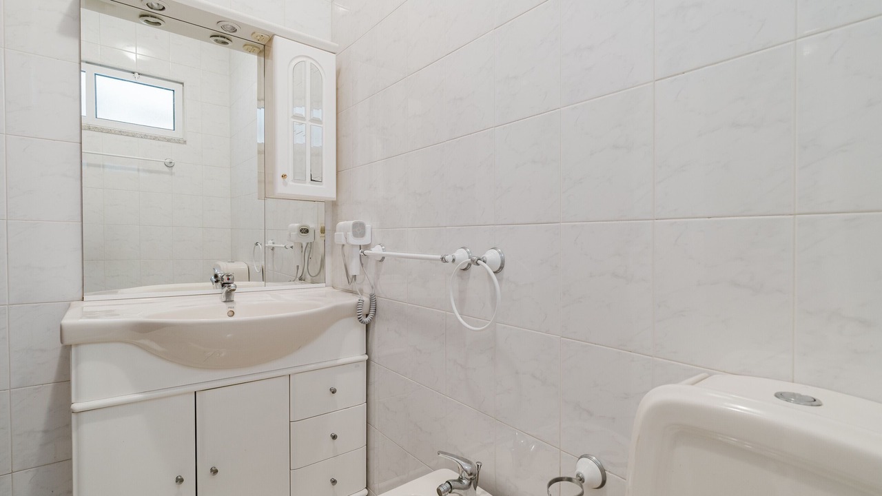 Photo of Bathroom in Gondifelos