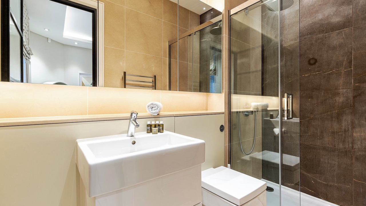 Photo of Bathroom in South Bank