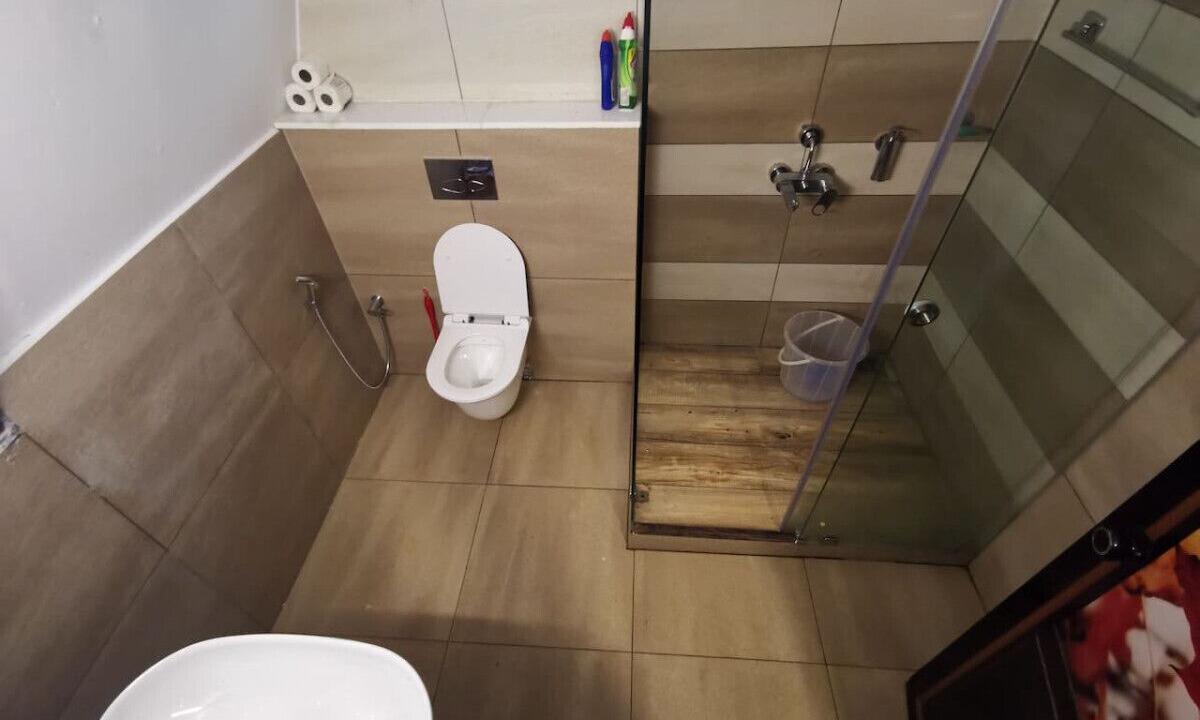 Photo of Bathroom in Lakkidi