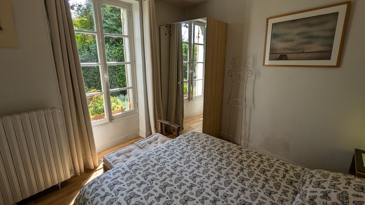 Photo of Bedroom in Yevre-le-Chatel