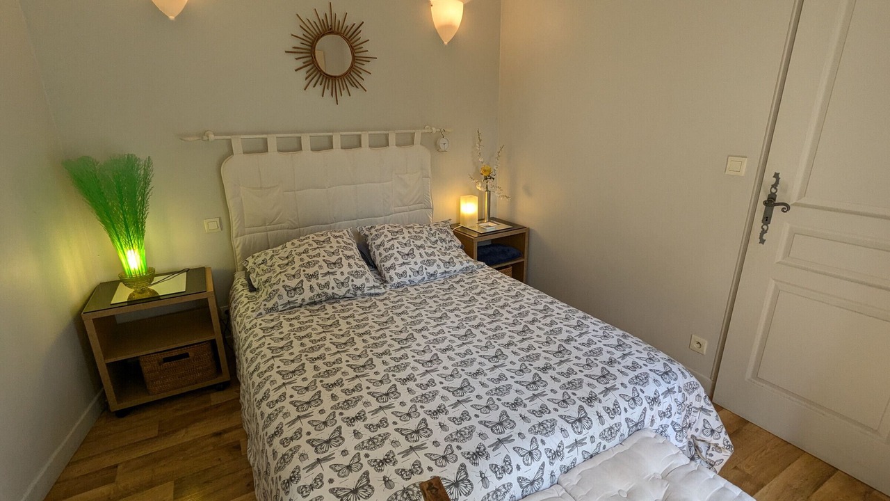Photo of Bedroom in Yevre-le-Chatel