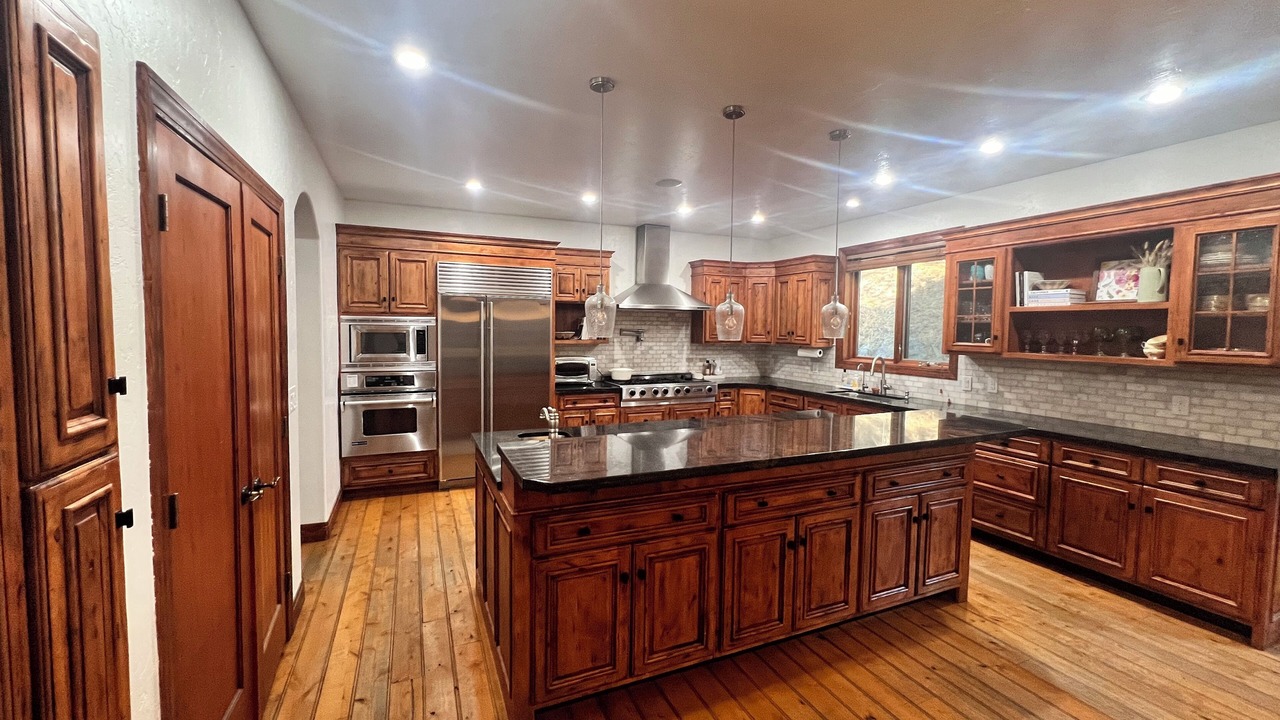 Photo of Kitchen in Lakeview
