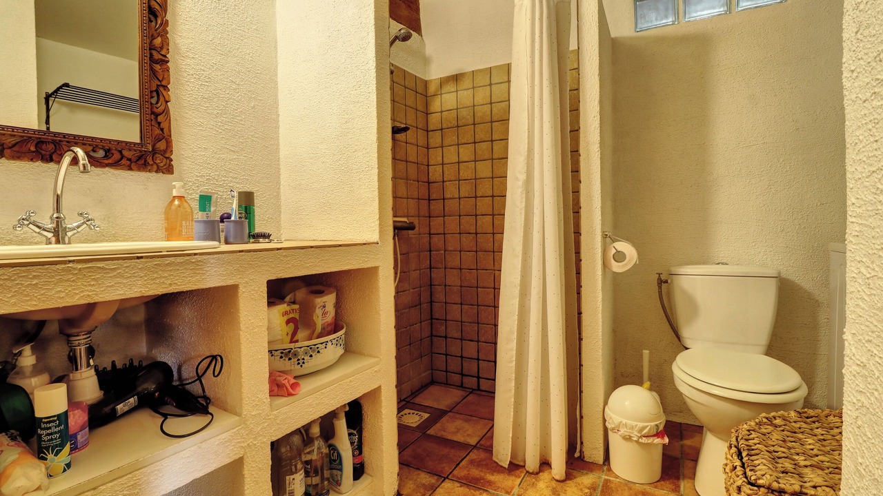 Photo of Bathroom in Axat