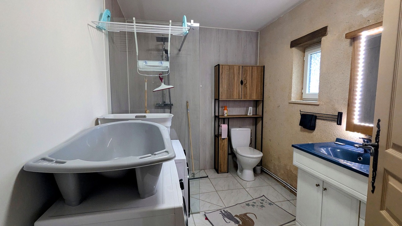 Photo of Bathroom in Vicq-sur-Nahon