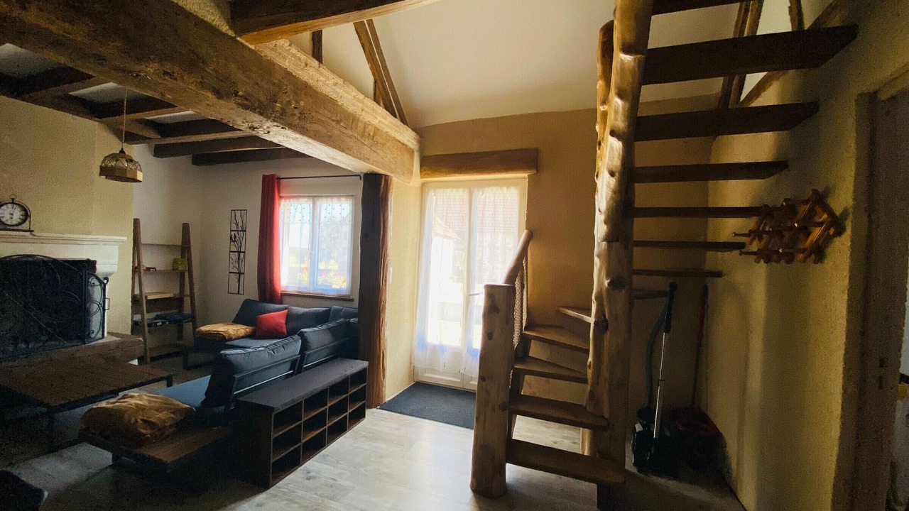 Photo of Livingroom in Vicq-sur-Nahon
