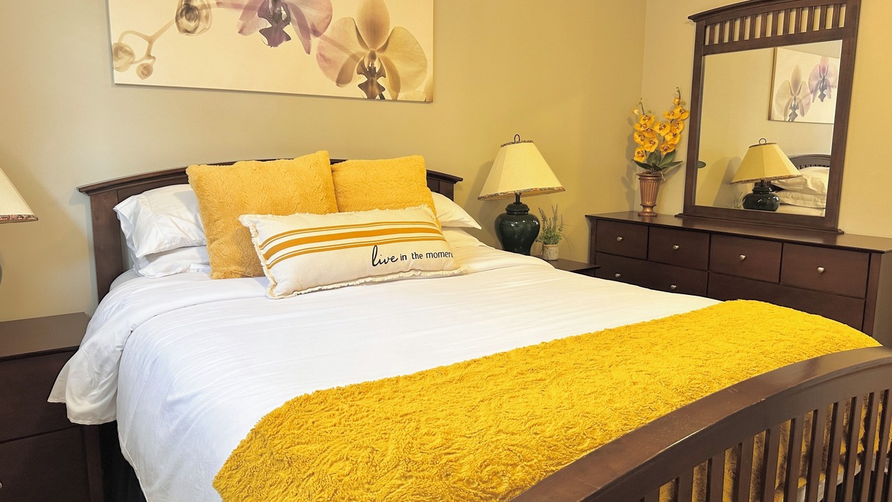 Photo of Bedroom in Varsity