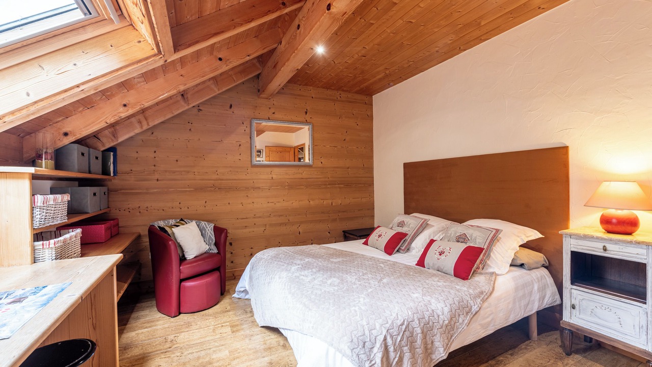 Photo of Bedroom in Les Clefs