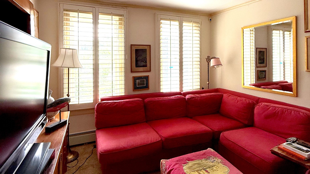Photo of Livingroom in Village of East Hampton