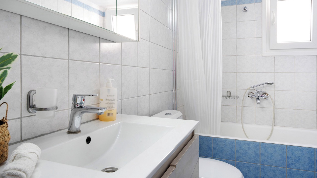 Photo of Bathroom in Merichas