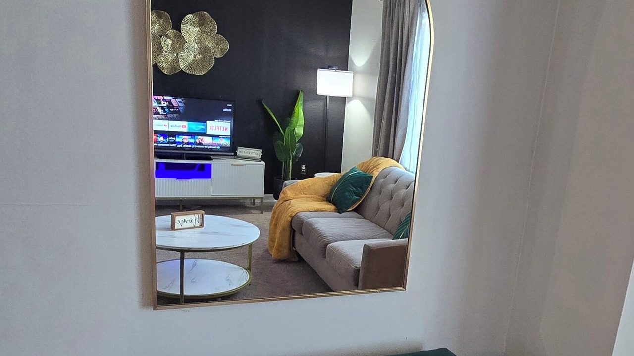 Photo of Livingroom in Eastpointe