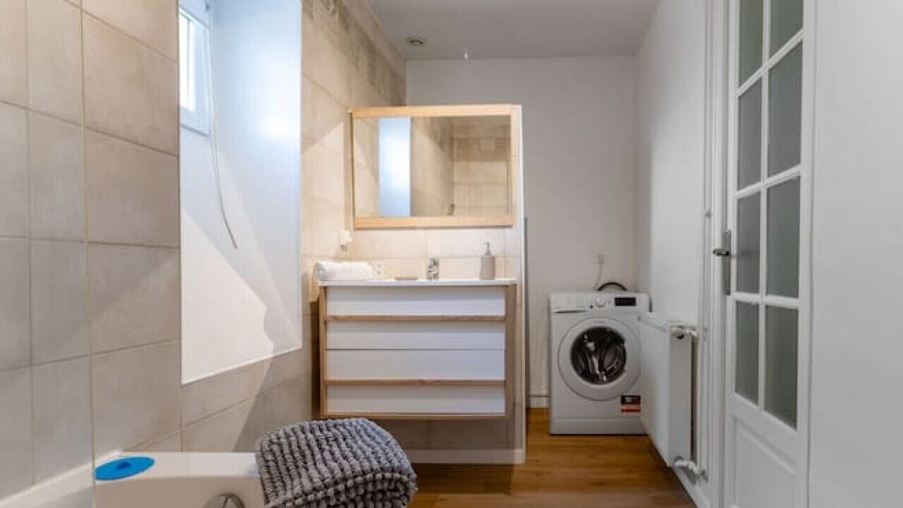 Photo of Bathroom in Quartier de France