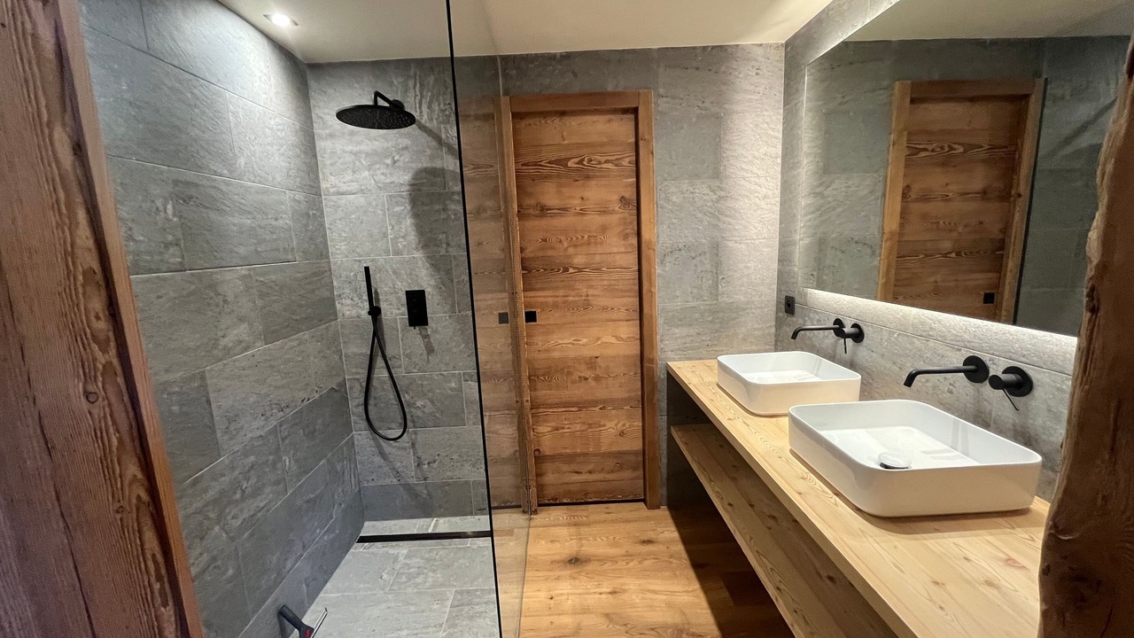 Photo of Bathroom in Les Deux Alpes
