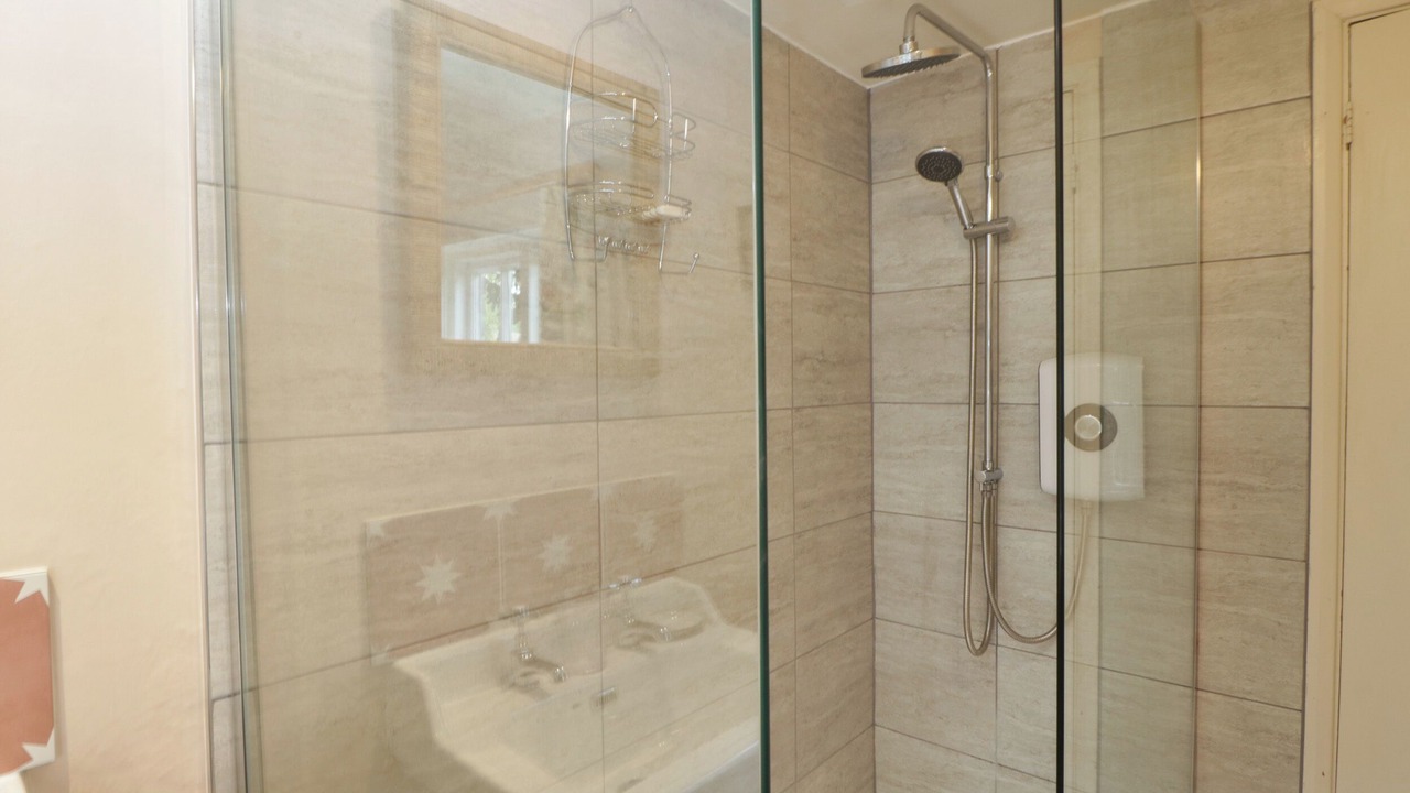 Photo of Bathroom in Didcot