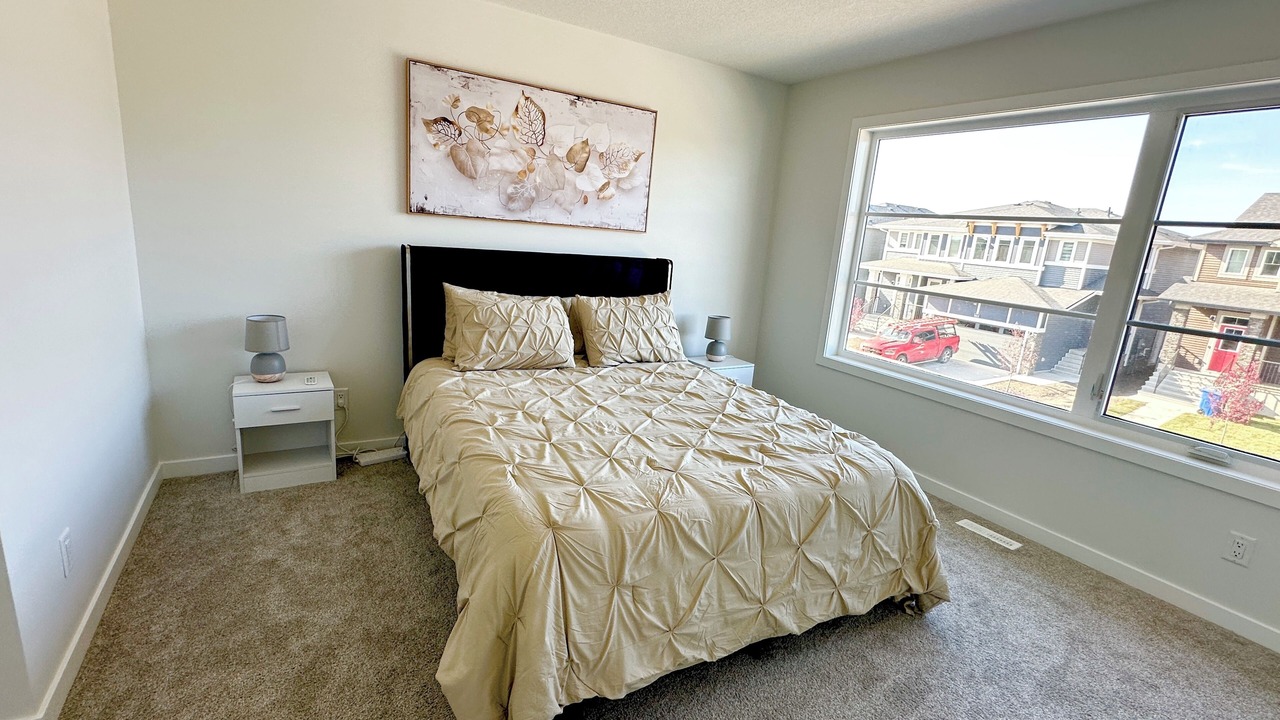 Photo of Bedroom in Airdrie
