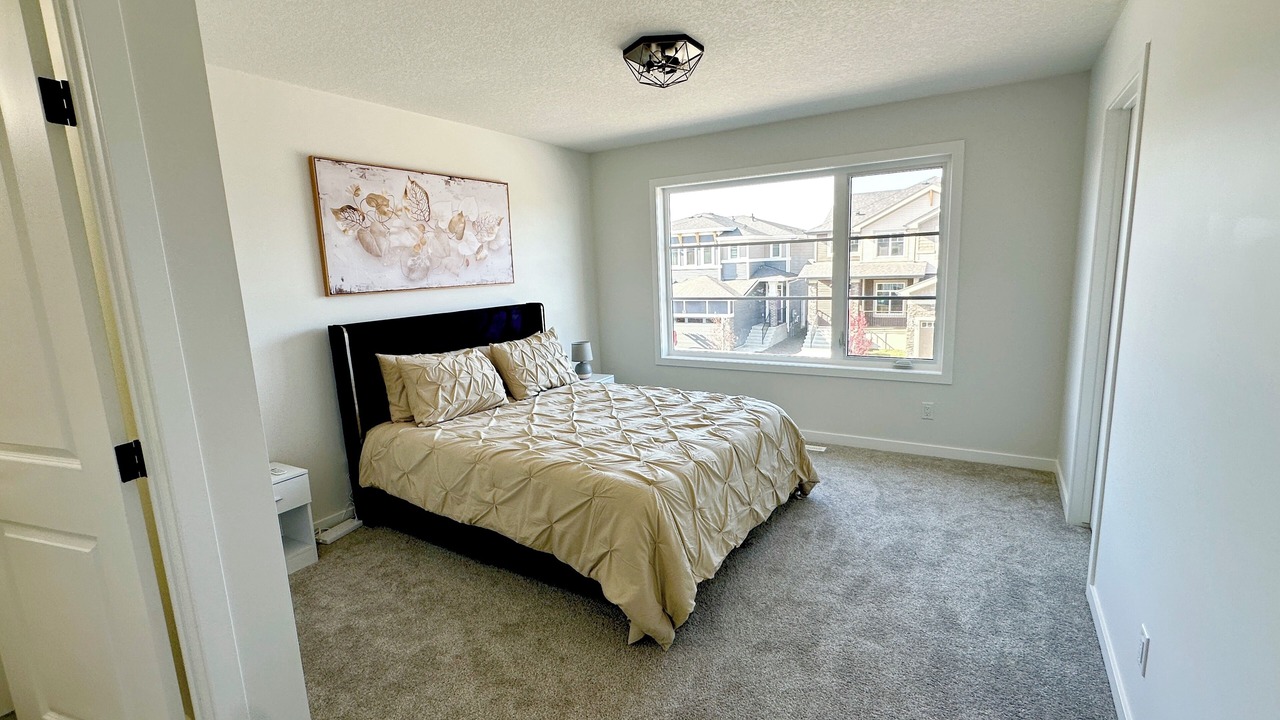 Photo of Bedroom in Airdrie